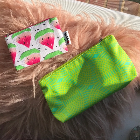 Clinique Handbags - 🍉2 Clinique Makeup Bags🍉